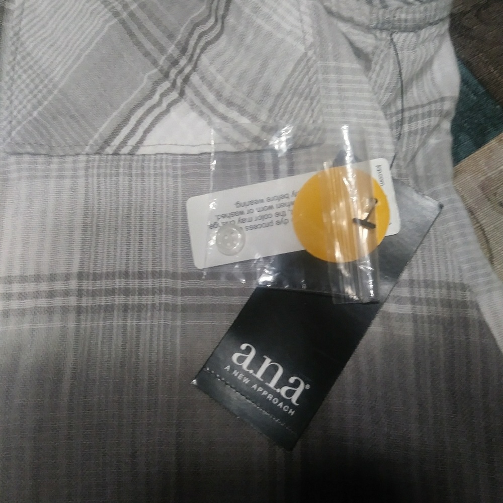 Ana T-shirt...🎽 - Picture 4 of 5